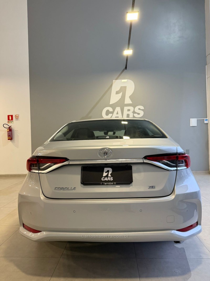 COROLLA 2.0 XEI 16V FLEX 4P AUTOMÁTICO - 2023 - LAJEADO