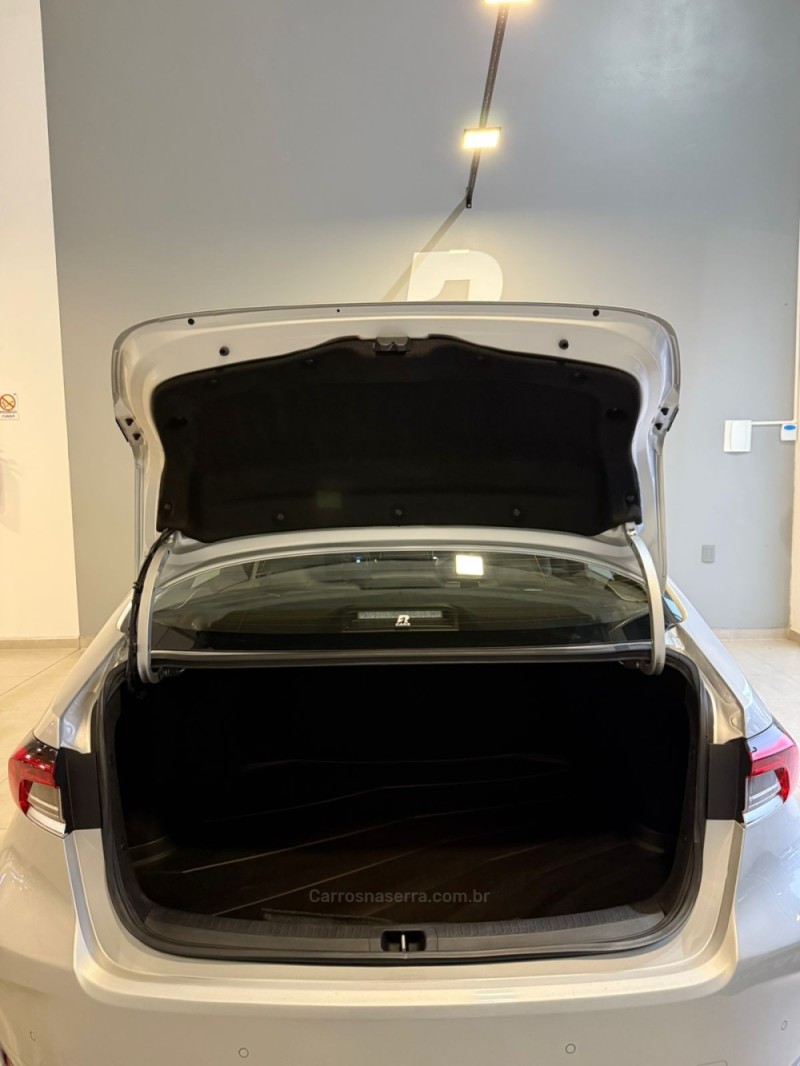 COROLLA 2.0 XEI 16V FLEX 4P AUTOMÁTICO - 2023 - LAJEADO