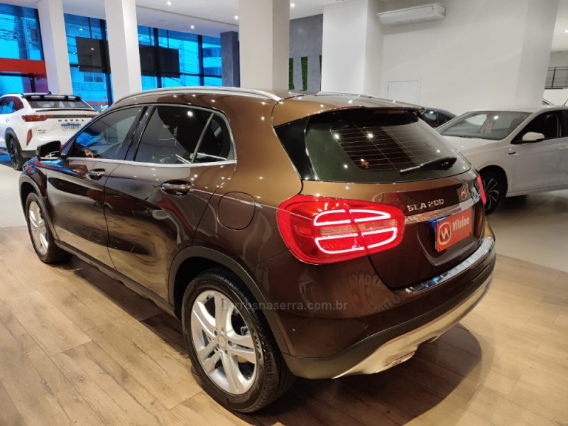 GLA 200 1.6 CGI STYLE 16V TURBO GASOLINA 4P AUTOMÁTICO - 2017 - ERECHIM