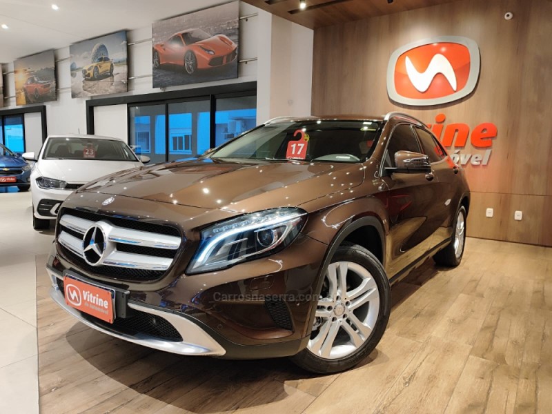 GLA 200 1.6 CGI STYLE 16V TURBO GASOLINA 4P AUTOMÁTICO - 2017 - ERECHIM