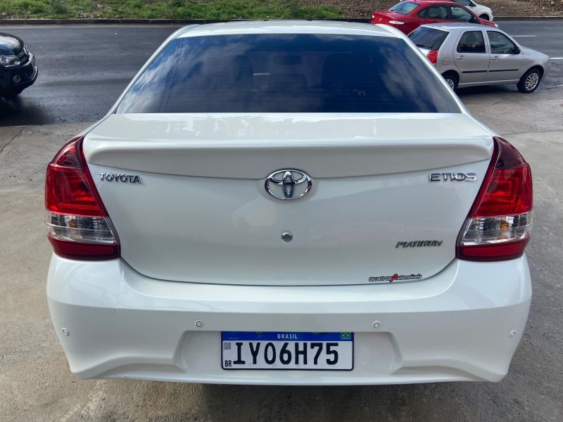 ETIOS 1.5 PLATINUM SEDAN 16V FLEX 4P AUTOMÁTICO - 2018 - CAXIAS DO SUL