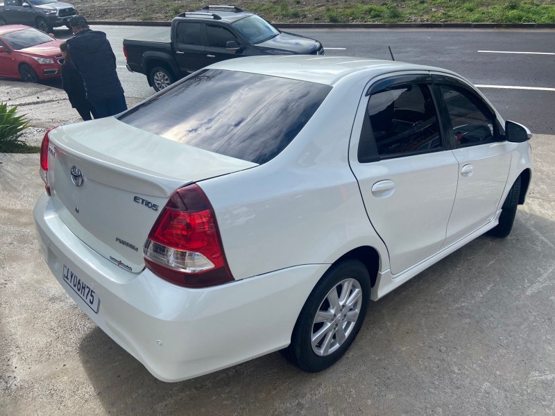 ETIOS 1.5 PLATINUM SEDAN 16V FLEX 4P AUTOMÁTICO - 2018 - CAXIAS DO SUL