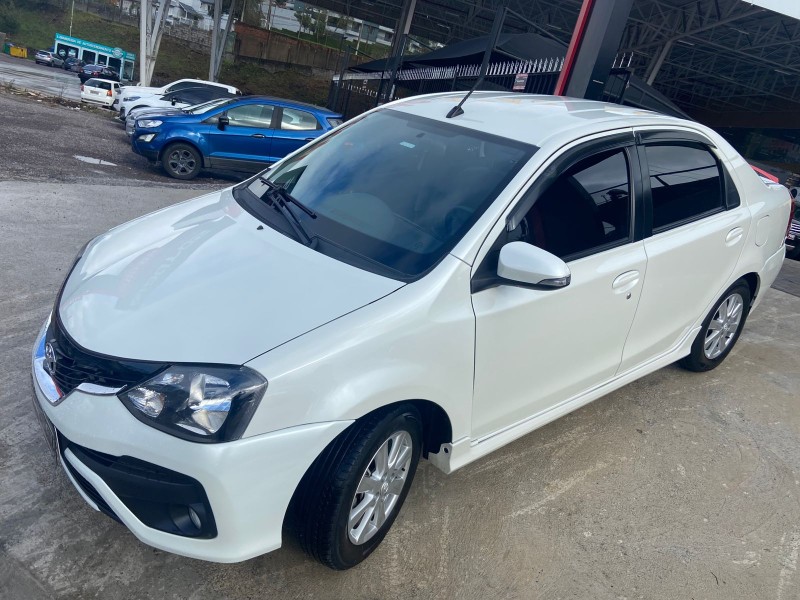 ETIOS 1.5 PLATINUM SEDAN 16V FLEX 4P AUTOMÁTICO - 2018 - CAXIAS DO SUL