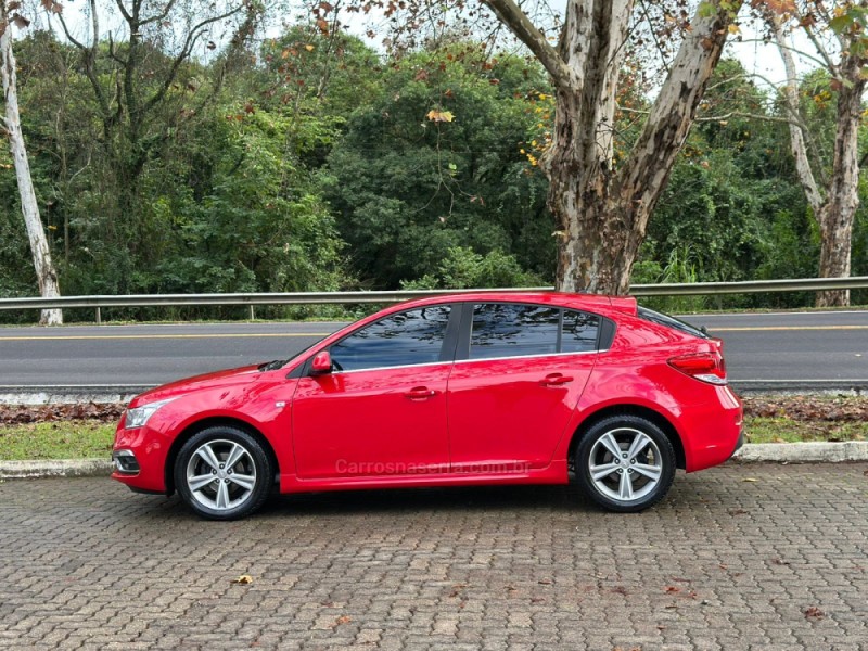 CRUZE 1.8 LT 16V FLEX 4P MANUAL - 2015 - DOIS IRMãOS