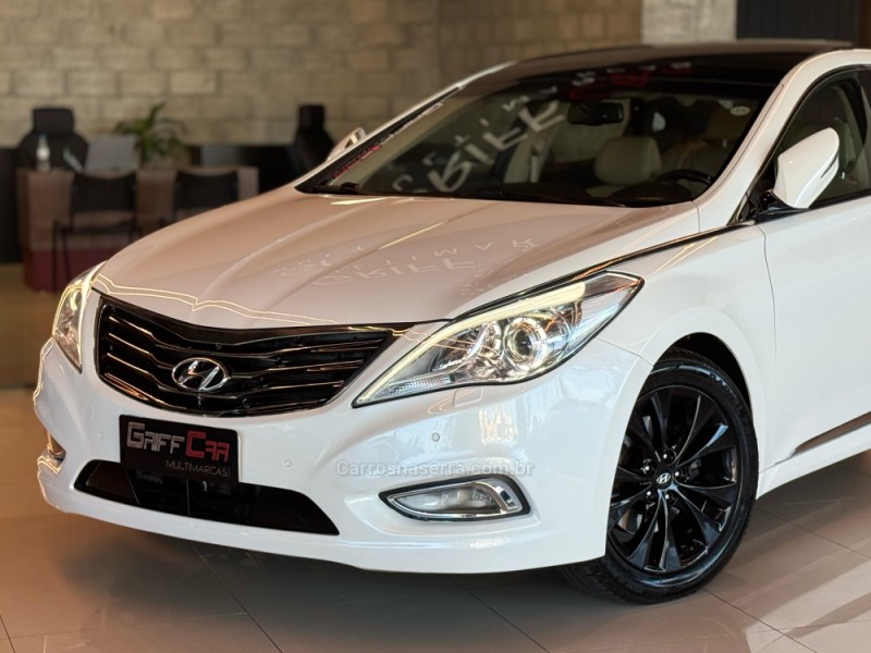 AZERA 3.0 MPFI GLS V6 24V GASOLINA 4P AUTOMÁTICO - 2013 - DOIS IRMãOS