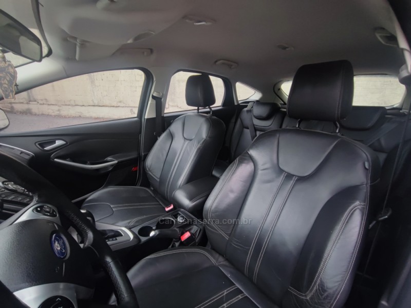 FOCUS 1.6 SE 16V FLEX 4P AUTOMÁTICO - 2014 - FARROUPILHA