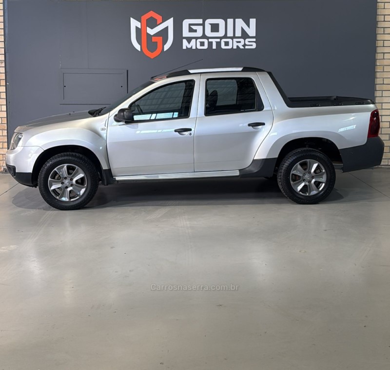 OROCH 1.6 16V EXPRESS FLEX 4P MANUAL - 2018 - BENTO GONçALVES