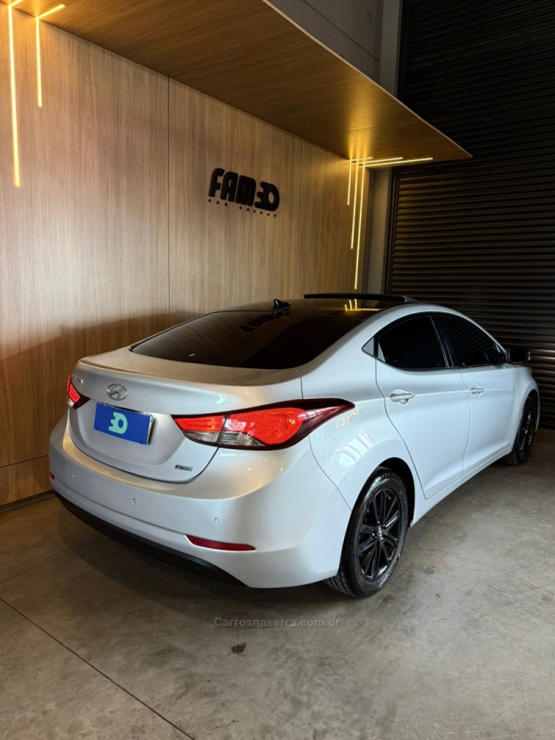 ELANTRA 2.0 GLS 16V FLEX 4P AUTOMÁTICO - 2015 - LAJEADO