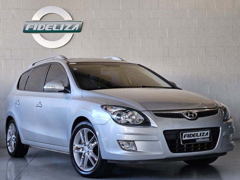 i30 cw 2.0 mpfi 16v gasolina 4p manual 2011 farroupilha