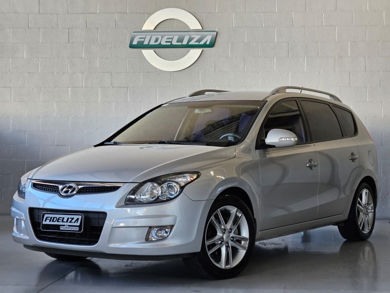 I30 CW 2.0 MPFI 16V GASOLINA 4P MANUAL - 2011 - FARROUPILHA