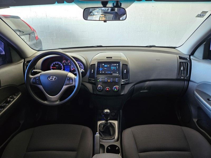 I30 CW 2.0 MPFI 16V GASOLINA 4P MANUAL - 2011 - FARROUPILHA