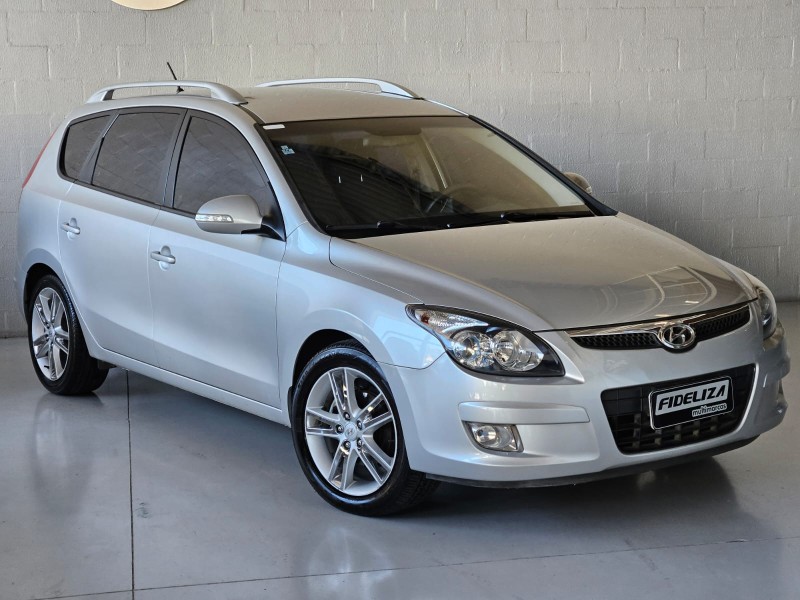 I30 CW 2.0 MPFI 16V GASOLINA 4P MANUAL - 2011 - FARROUPILHA