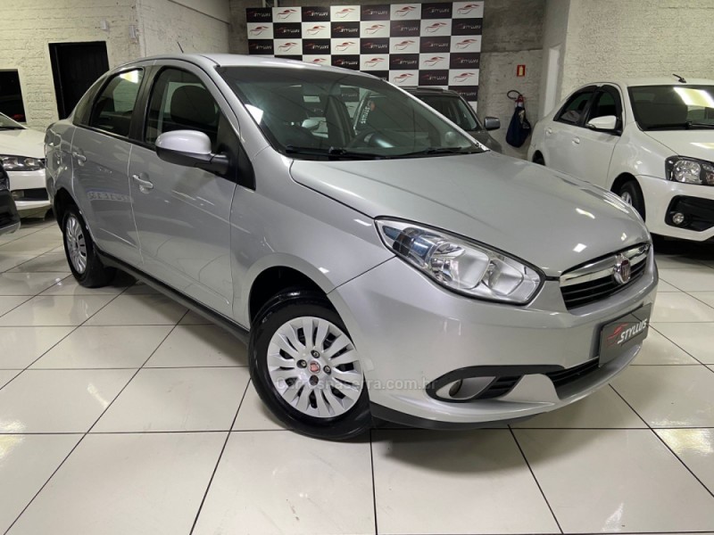 GRAND SIENA 1.4 MPI ATTRACTIVE 8V FLEX 4P MANUAL - 2014 - ESTâNCIA VELHA