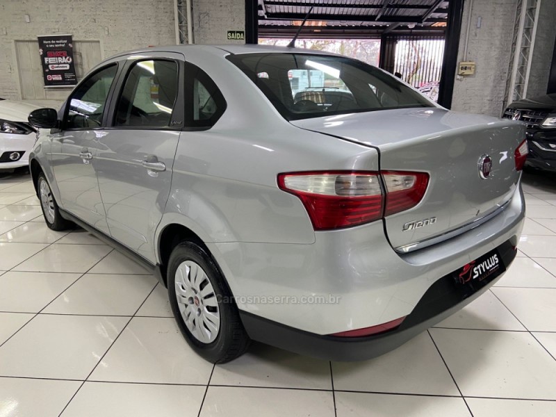 GRAND SIENA 1.4 MPI ATTRACTIVE 8V FLEX 4P MANUAL - 2014 - ESTâNCIA VELHA