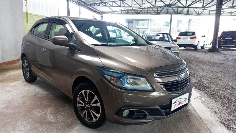 ONIX 1.4 MPFI LTZ 8V FLEX 4P AUTOMÁTICO - 2014 - CAXIAS DO SUL