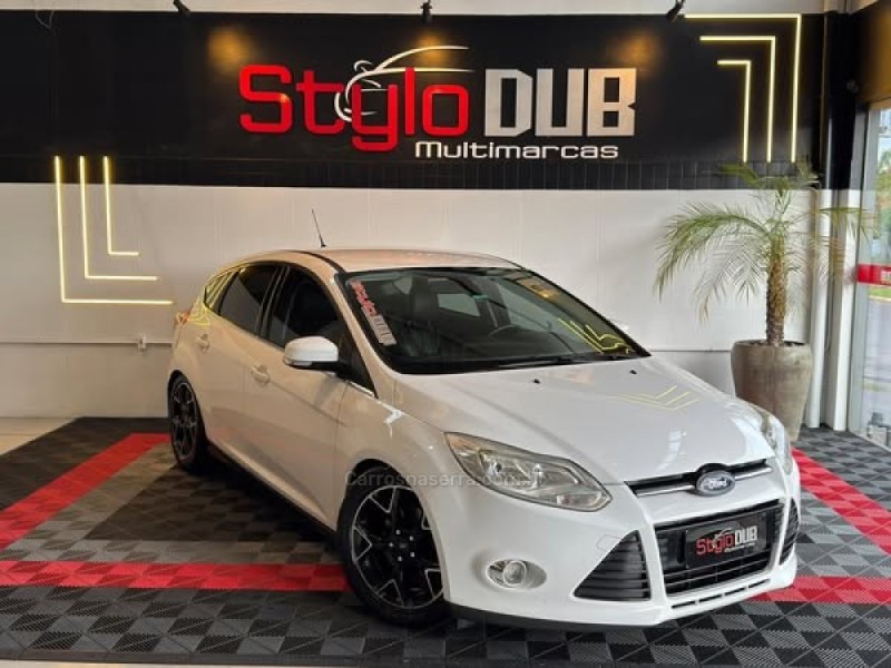 focus 2.0 titanium hatch 16v flex 4p automatico 2015 estancia velha