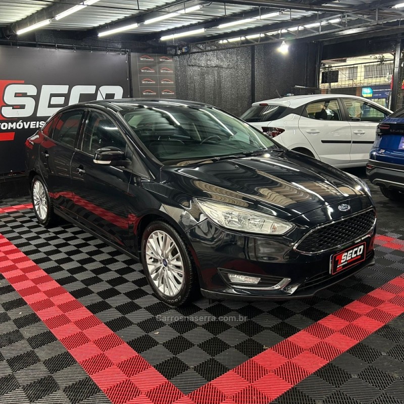 FOCUS 2.0 SE FASTBACK 16V FLEX 4P AUTOMÁTICO - 2018 - PASSO FUNDO