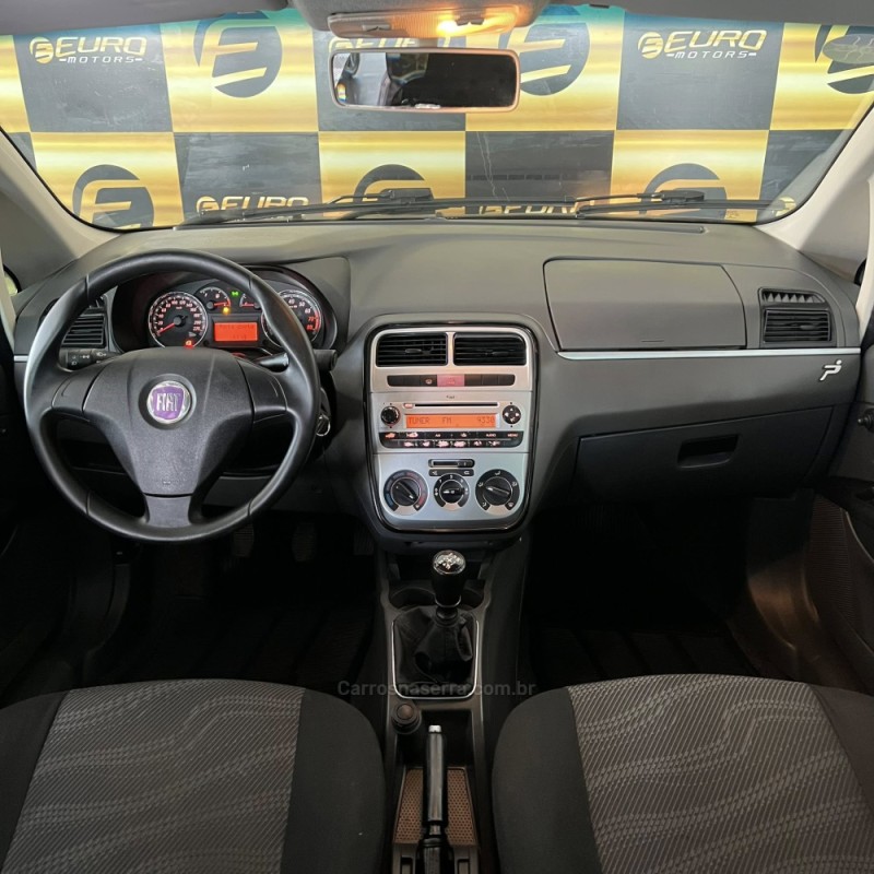 PUNTO 1.4 ELX 8V FLEX 4P MANUAL - 2010 - PORTãO