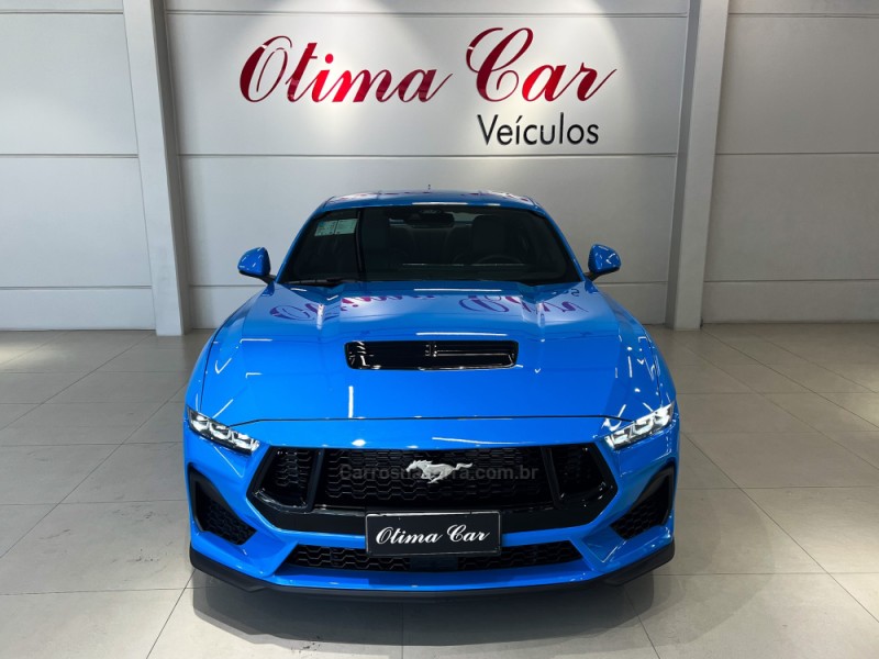 MUSTANG 5.0 GT PERFORMANCE V8 GASOLINA 4P AUTOMÁTICO - 2025 - FLORES DA CUNHA