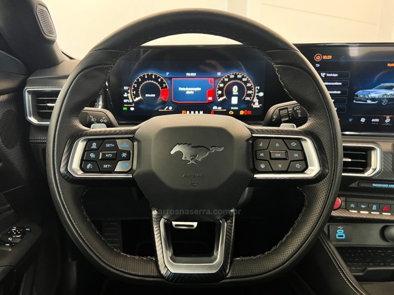 MUSTANG 5.0 GT PERFORMANCE V8 GASOLINA 4P AUTOMÁTICO - 2025 - FLORES DA CUNHA