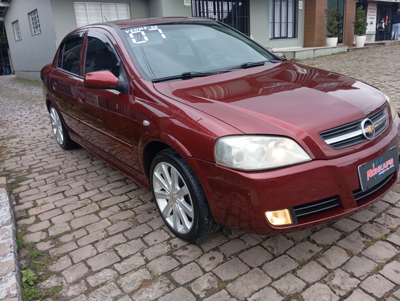 ASTRA 2.0 MPFI ADVANTAGE SEDAN 8V FLEX 4P MANUAL - 2007 - CAXIAS DO SUL