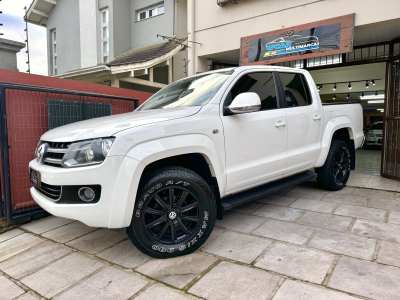 AMAROK 2.0 HIGHLINE 4X4 CD 16V TURBO INTERCOOLER DIESEL 4P AUTOMÁTICO - 2012 - CAXIAS DO SUL