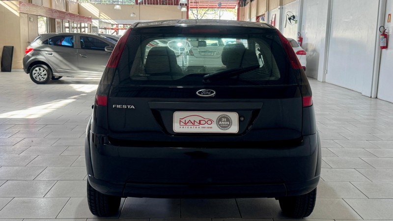 FIESTA 1.0 MPI CLASS 8V FLEX 4P MANUAL - 2014 - ESTâNCIA VELHA