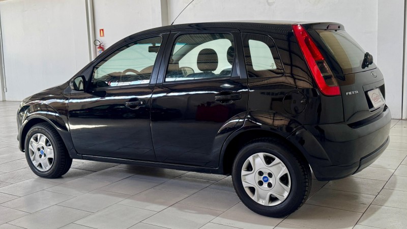 FIESTA 1.0 MPI CLASS 8V FLEX 4P MANUAL - 2014 - ESTâNCIA VELHA