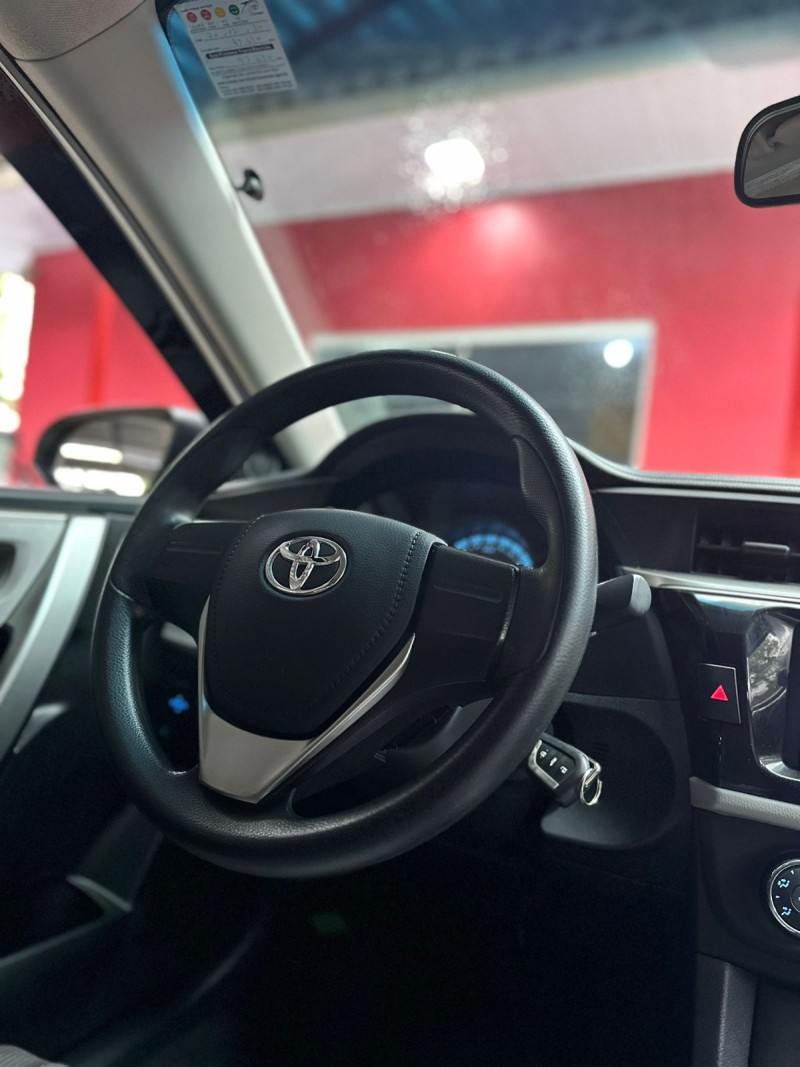 COROLLA 1.8 GLI 16V FLEX 4P AUTOMÁTICO - 2017 - CAXIAS DO SUL