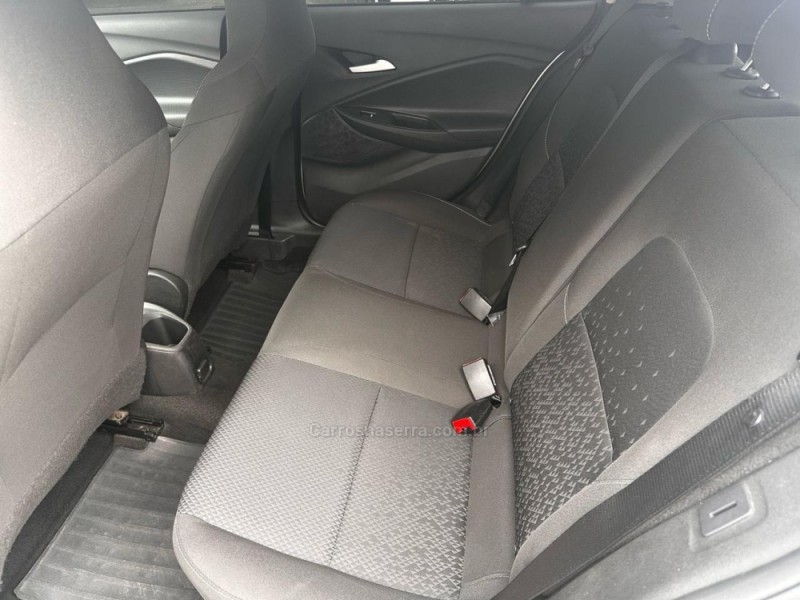 ONIX 1.0 LT 12V FLEX 4P MANUAL - 2021 - CANELA
