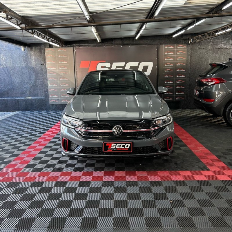 JETTA 2.0 16V TSI GLI 350 GASOLINA 4P AUTOMÁTICO - 2023 - PASSO FUNDO