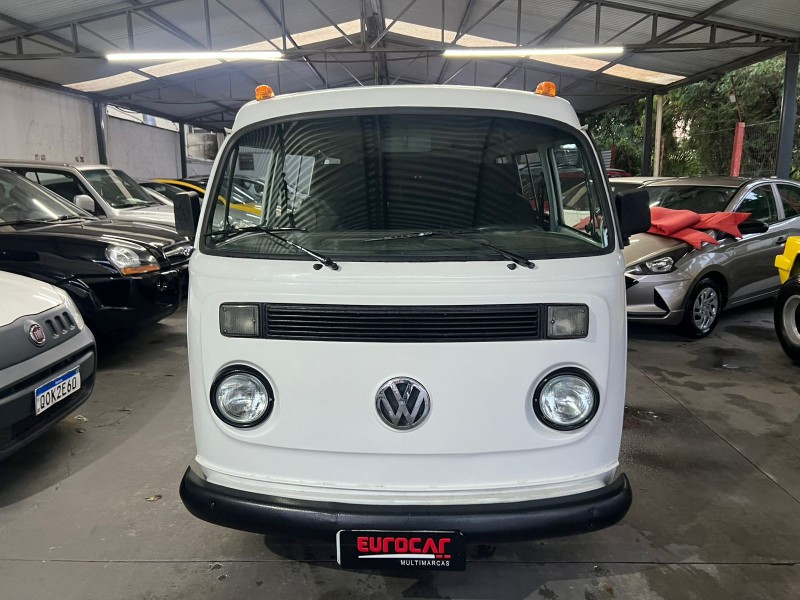 KOMBI 1.6 MI STD ESCOLAR 8V GASOLINA 3P MANUAL - 2004 - CAXIAS DO SUL