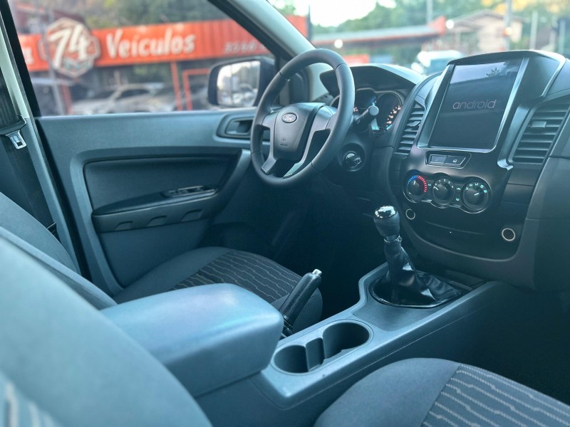 RANGER 2.5 XLS 4X2 CD 16V FLEX 4P MANUAL - 2014 - TRêS COROAS