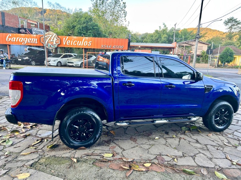 RANGER 2.5 XLS 4X2 CD 16V FLEX 4P MANUAL - 2014 - TRêS COROAS