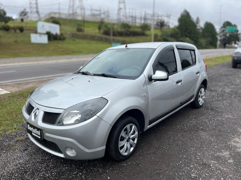 SANDERO 1.0 EXPRESSION 16V FLEX 4P MANUAL - 2011 - FARROUPILHA