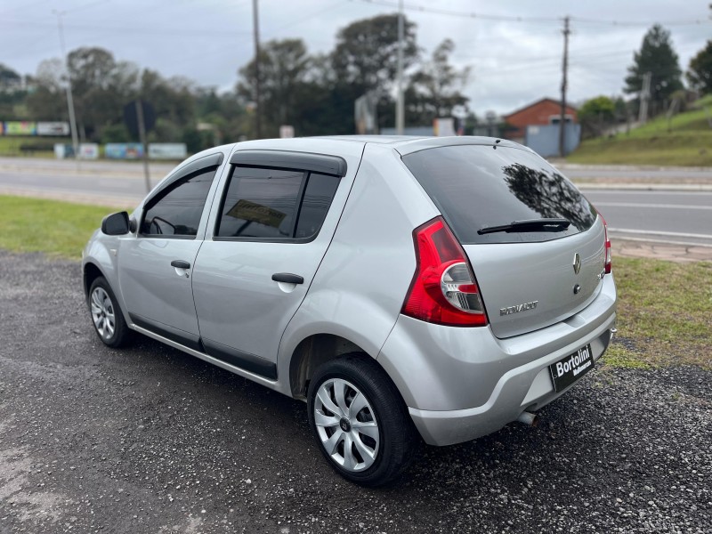 SANDERO 1.0 EXPRESSION 16V FLEX 4P MANUAL - 2011 - FARROUPILHA