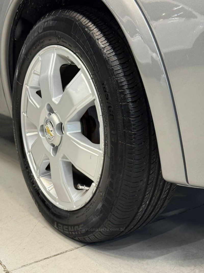 CORSA 1.4 MPFI PREMIUM 8V FLEX 4P MANUAL - 2008 - CAXIAS DO SUL