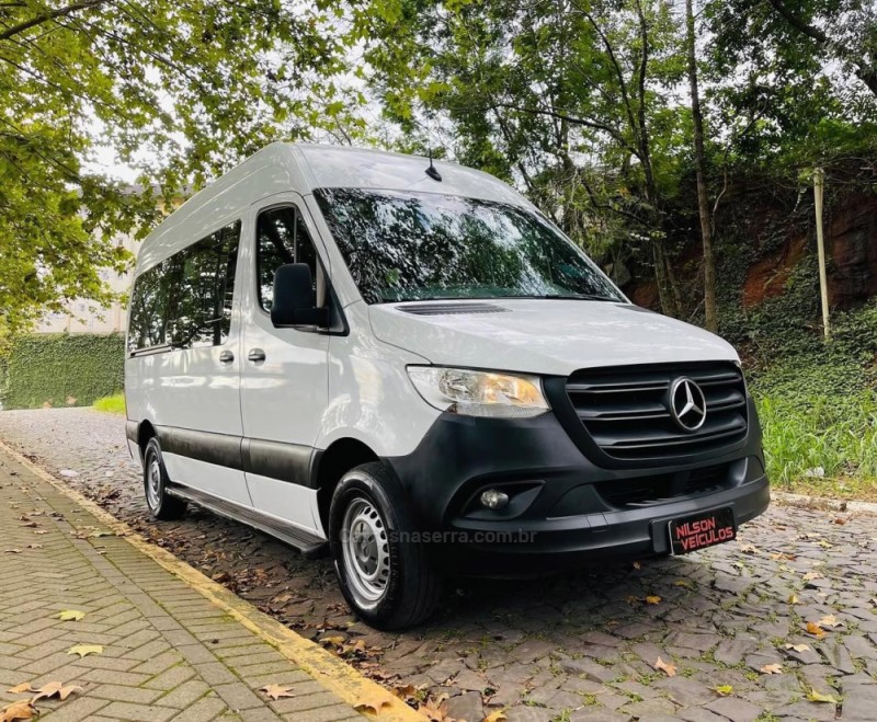 SPRINTER 2.2 CHASSI 416 VAN L TURBO 10L DIESEL 3P MANUAL - 2021 - NOVO HAMBURGO