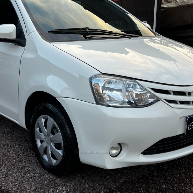 ETIOS 1.5 XLS SEDAN 16V FLEX 4P MANUAL - 2016 - LAJEADO