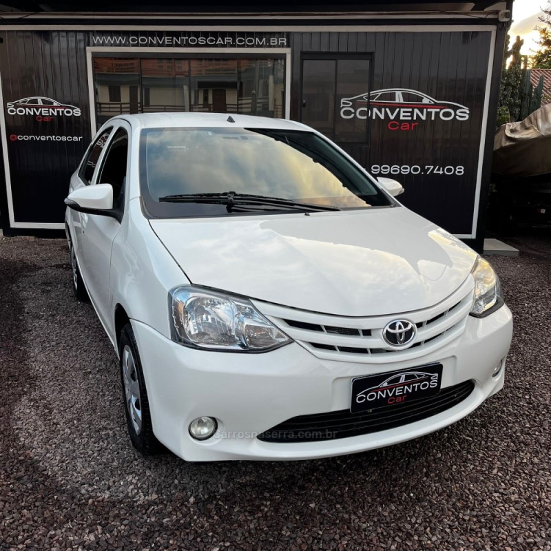 ETIOS 1.5 XLS SEDAN 16V FLEX 4P MANUAL