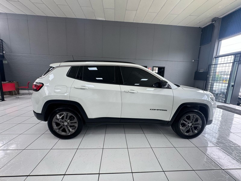 COMPASS 1.3 LONGITUDE T270 16V TURBO 4X2 FLEX 4P AUTOMÁTICO - 2024 - CAXIAS DO SUL