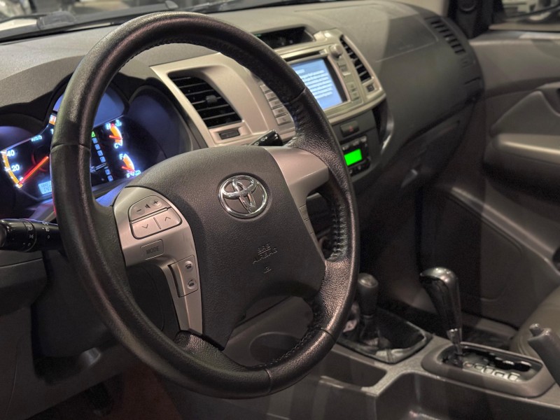 HILUX 3.0 SRV 4X4 CD 16V TURBO INTERCOOLER DIESEL 4P AUTOMÁTICO - 2013 - NOVO HAMBURGO