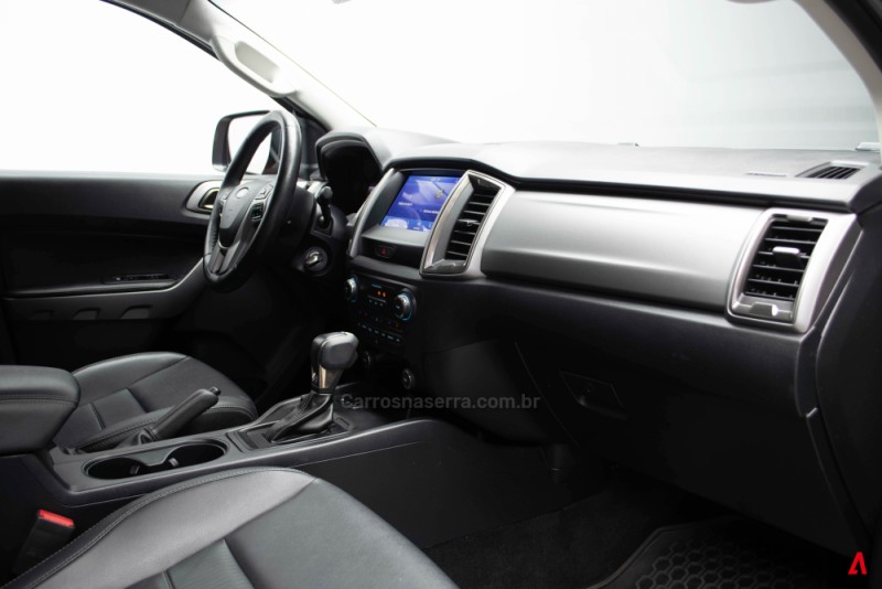 RANGER 3.2 XLT 4X4 CD 20V DIESEL 4P AUTOMÁTICO - 2023 - GARIBALDI