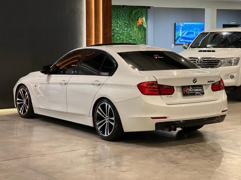 328I 2.0 SPORT GP 16V ACTIVEFLEX 4P AUTOMÁTICO - 2015 - NOVO HAMBURGO