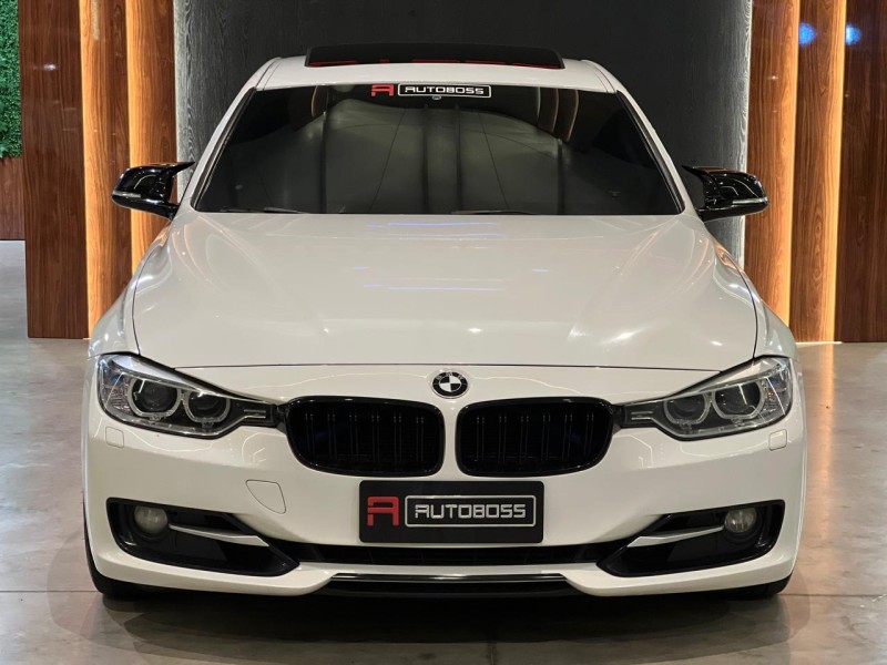 328I 2.0 SPORT GP 16V ACTIVEFLEX 4P AUTOMÁTICO - 2015 - NOVO HAMBURGO