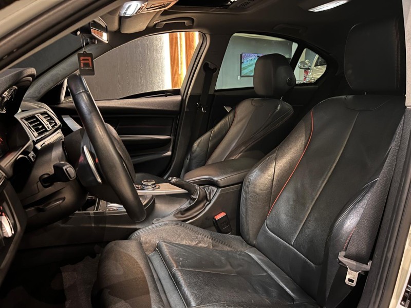 328I 2.0 SPORT GP 16V ACTIVEFLEX 4P AUTOMÁTICO - 2015 - NOVO HAMBURGO