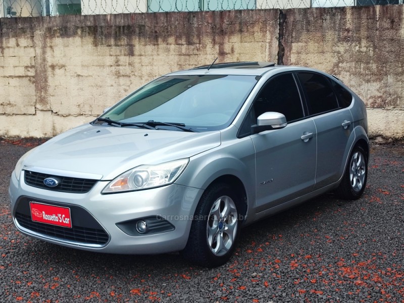 FOCUS 2.0 TITANIUM HATCH 16V FLEX 4P AUTOMÁTICO - 2012 - FARROUPILHA