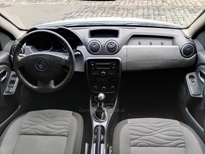 DUSTER 2.0 DYNAMIQUE 4X4 16V FLEX 4P MANUAL - 2013 - CAXIAS DO SUL