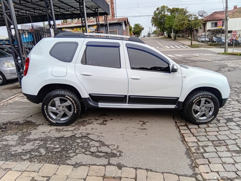 DUSTER 2.0 DYNAMIQUE 4X4 16V FLEX 4P MANUAL - 2013 - CAXIAS DO SUL