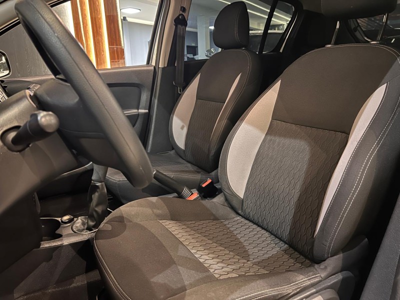 SANDERO 1.0 EXPRESSION 12V FLEX 4P MANUAL - 2018 - NOVO HAMBURGO